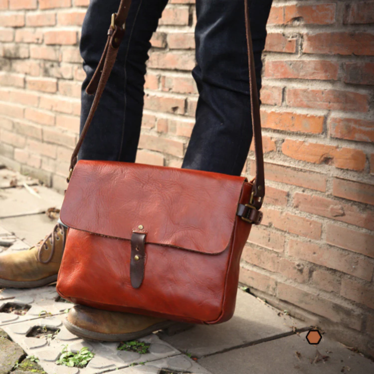 Vintage handmade first layer cowhide messenger bag vegetable tanned leather messenger bag crossbody computer bag